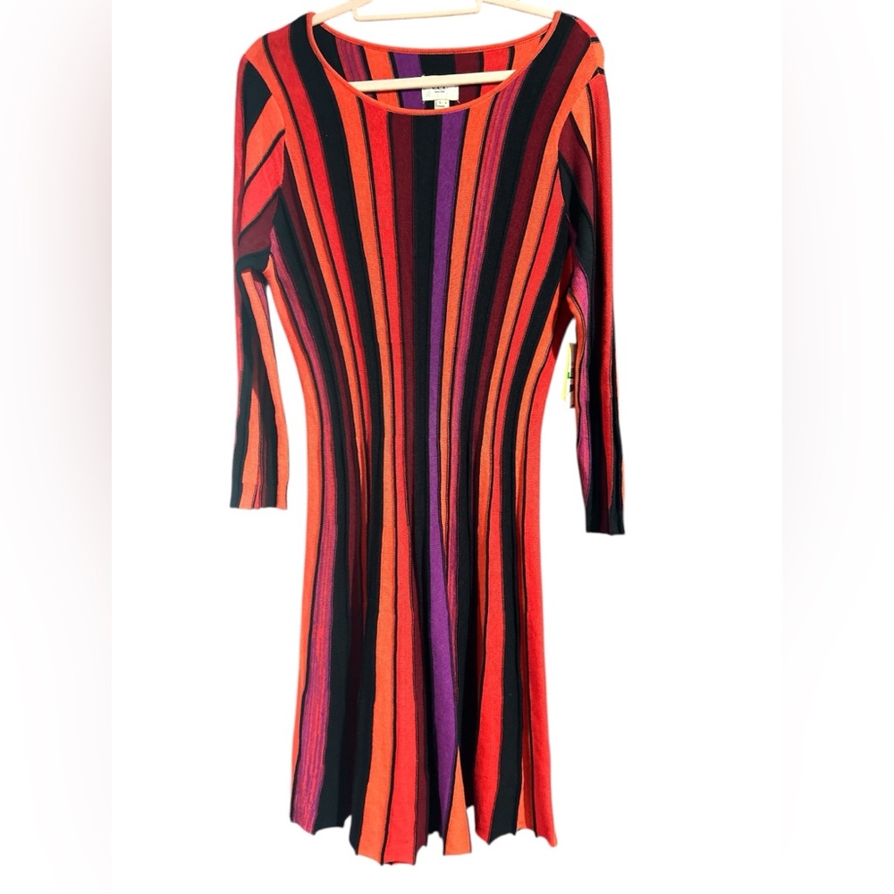 NWT ECI Black and Red Bodycon Knit Dress 3/4 Sleeve Crew Neck-Large